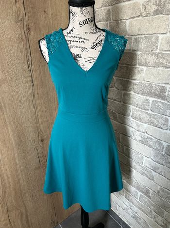 Robe patineuse bleu canard taille 34