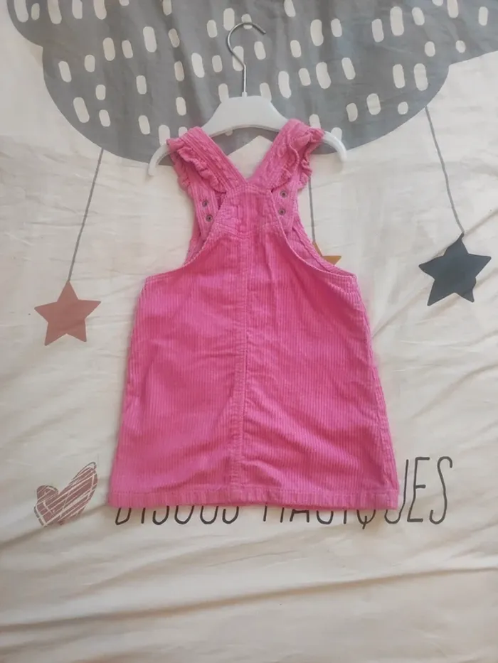 Robe salopette rose TBE 4 ans - photo numéro 2