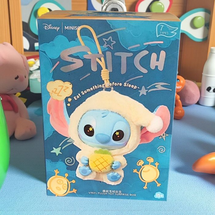 Peluche Labubu Stitch neuf sous emballage modèle aléatoire.