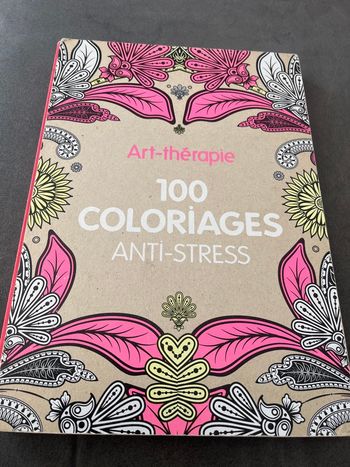 Livre 100 coloriages anti stress art thérapie 