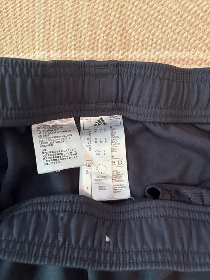 Ensemble Adidas Bayern Munich – Haut & Pantalon taille M - photo numéro 16
