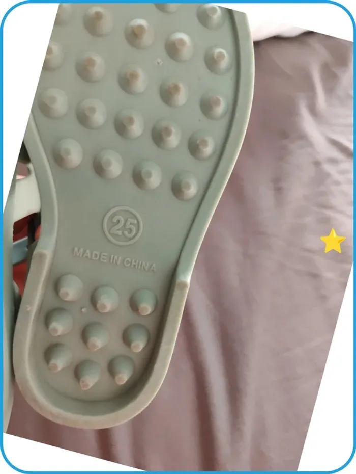 Chaussures de plage T 25 - photo numéro 3