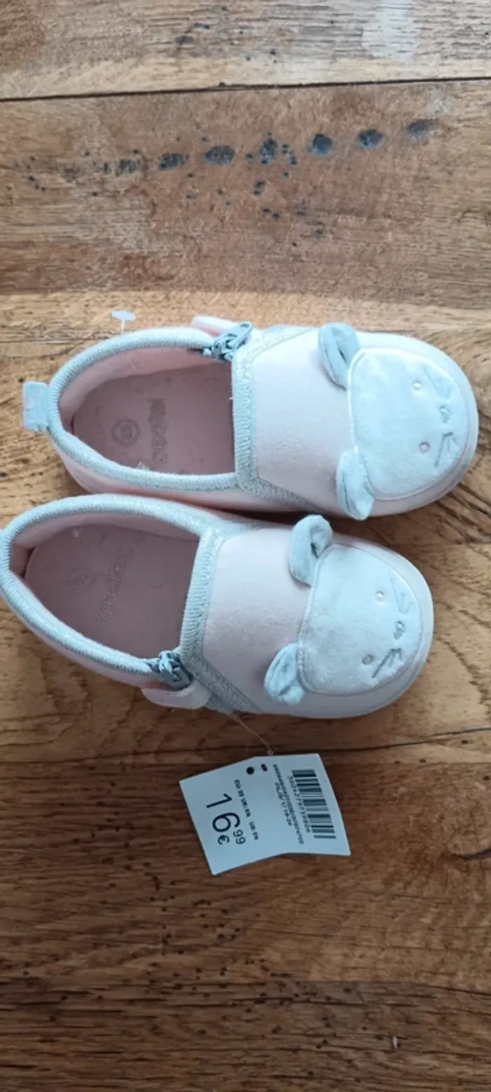 Chaussons et turbulette fille - photo numéro 2