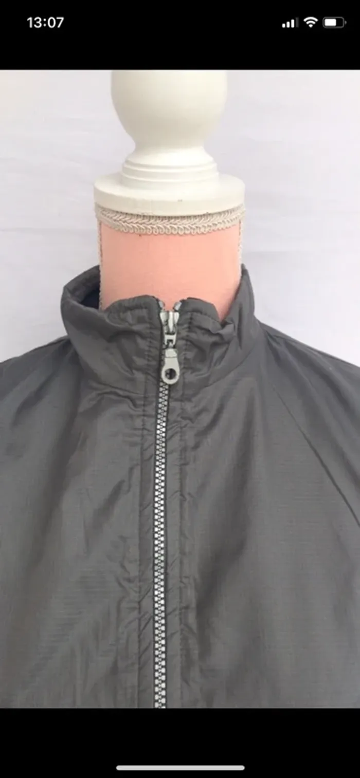 Veste sans manche - photo numéro 2