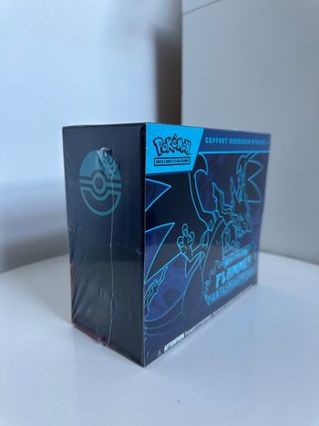 Pokémon : ETB ME02 - Coffret Dresseur Flammes Fantasmagoriques - Neuf & Scellé