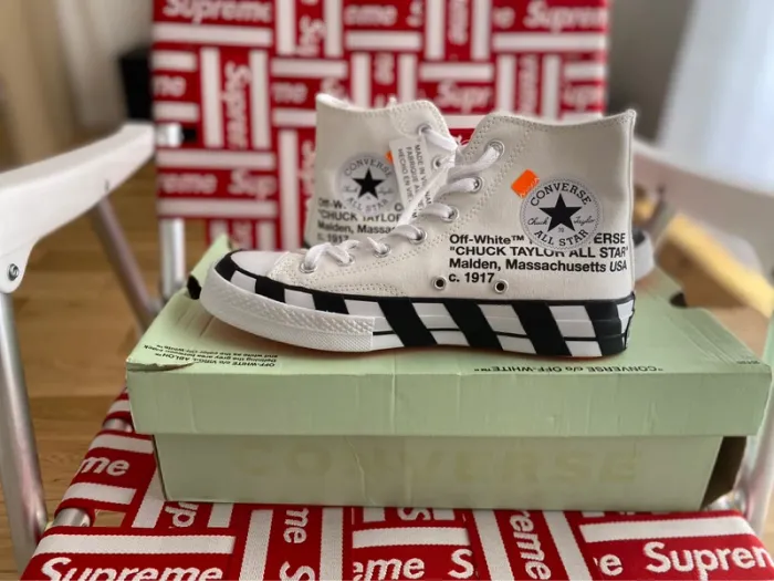 AConverse Chuck Taylor all star off 70 white