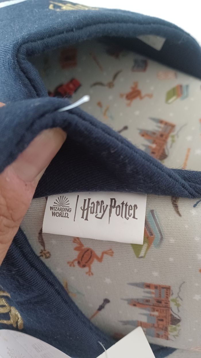 Chausson harry Potter 41 neuf avec étiquette 🏷 tissu bleu - photo numéro 2