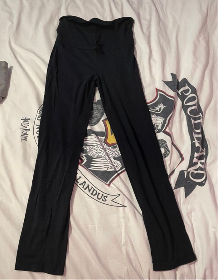 Pantalon noir de grossesse