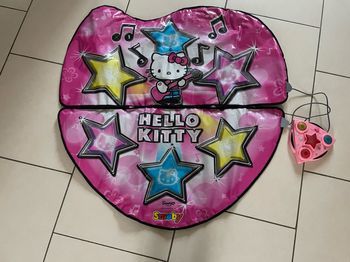 Tapis twister hello kitty