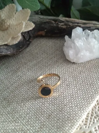 Bague noire et acier inoxydable doré