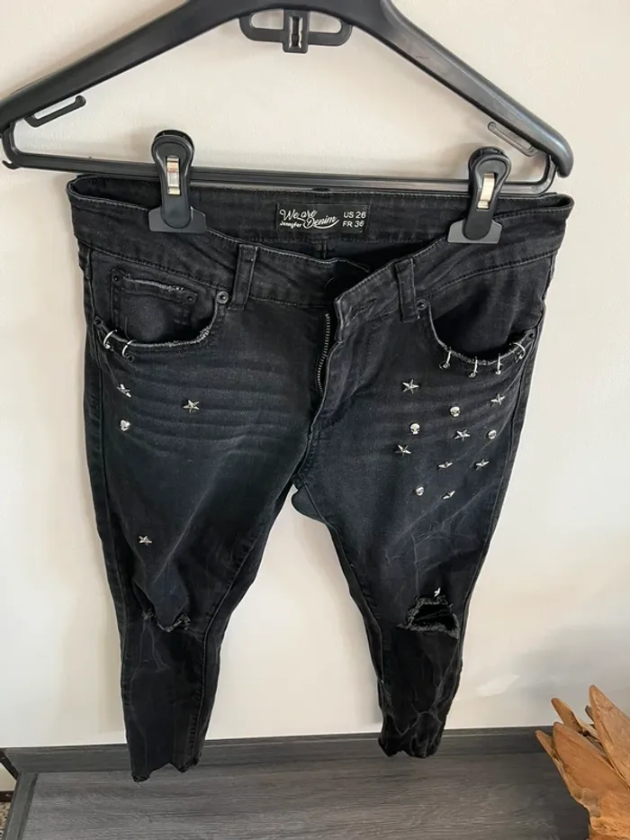 Jus femme noir rock déchiré tête de mort taille 36