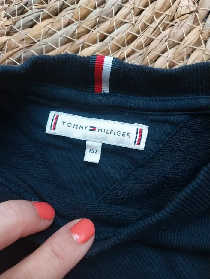 Sweet Tommy Hilfiger garçon taille 152 - photo numéro 4