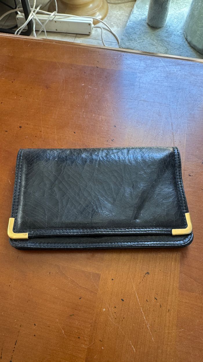 Porte feuille en cuir