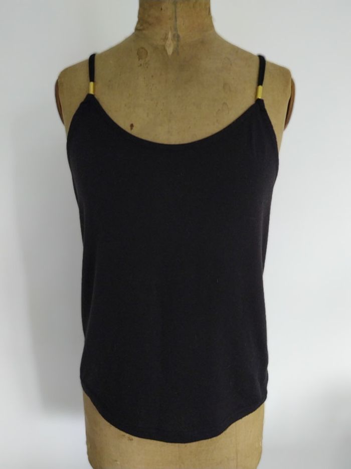 Débardeur noir joli dos - photo numéro 2