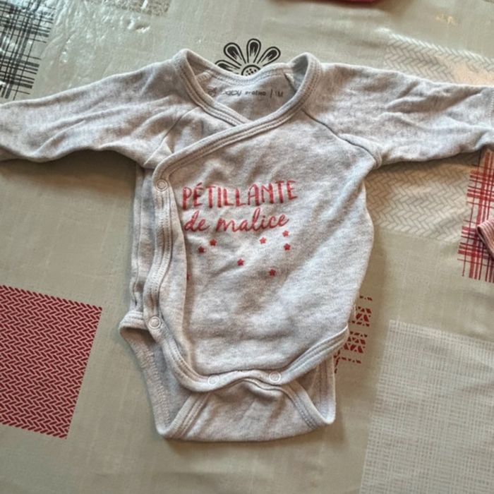 Body fille 01 mois - photo numéro 4
