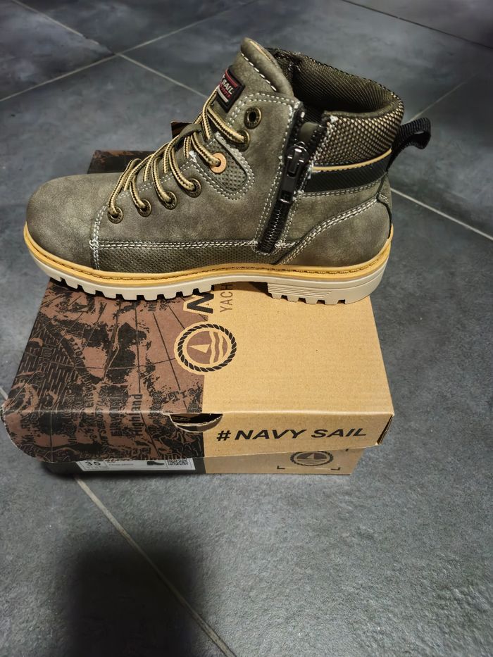 Navy Sail - photo numéro 2