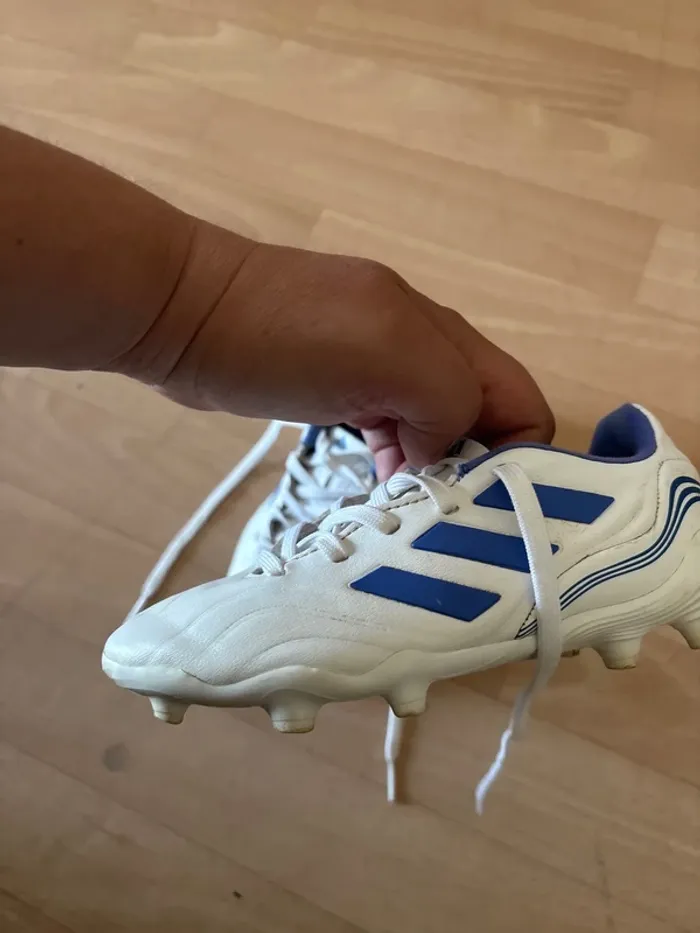 Chaussures de foot - photo numéro 2