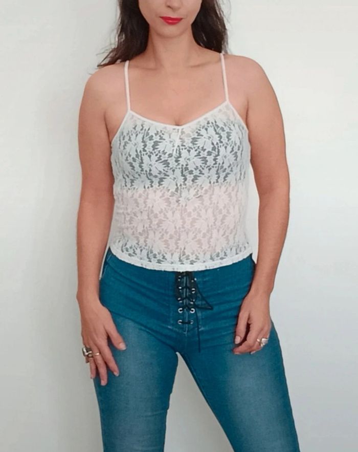 Top dentelle blanc transparent taille 38