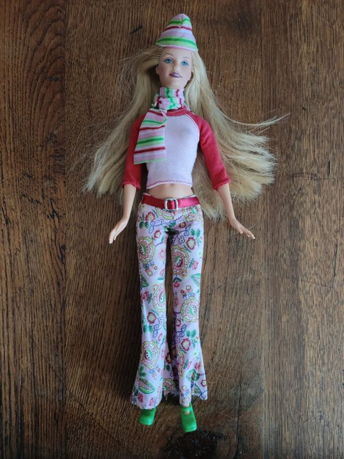 Poupée Barbie collection 90
