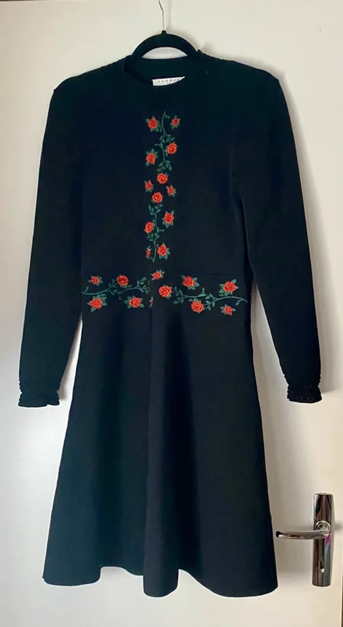 Robe Maille Brodée Sandro Taille 40