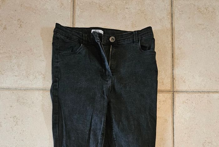 Jean noir 14ans - photo numéro 2