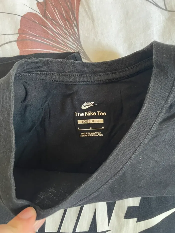 T-shirt court Nike noir - photo numéro 2