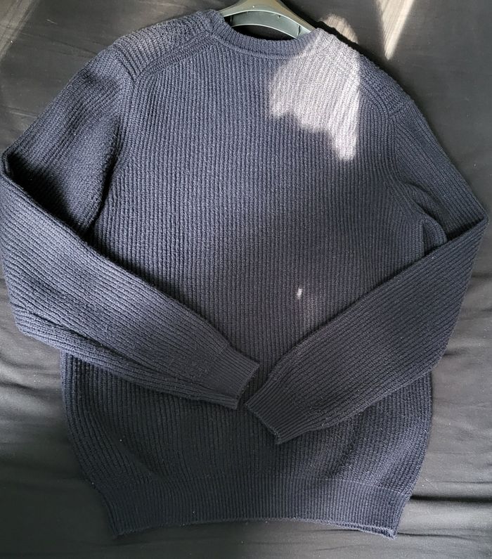 Pull en maille Mango taille L bleu marine en très bon etat mixte en très bon état. - photo numéro 4