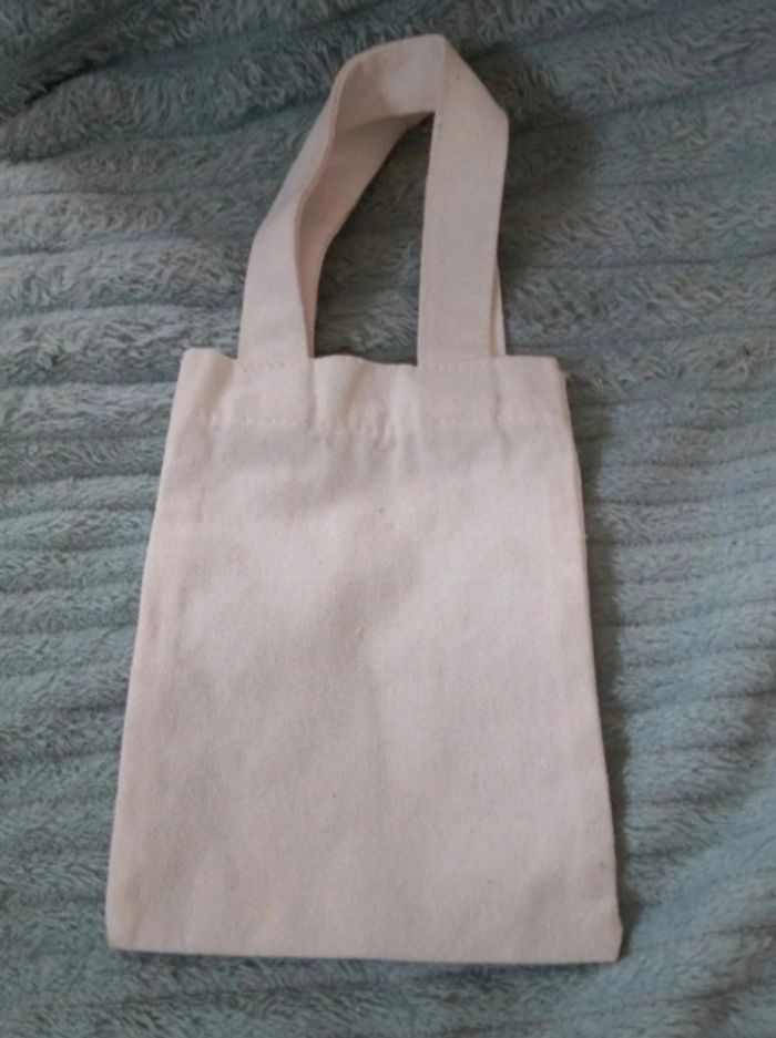 Petit sac lilo et stitch disney + - photo numéro 2