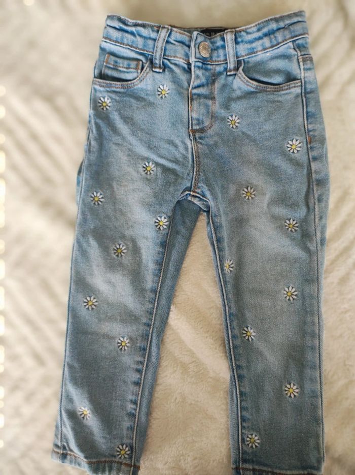 Jeans marguerite 2 ans Primark