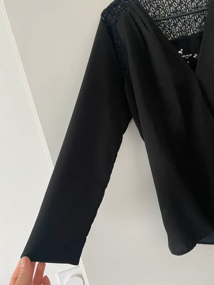 Blouse noire - photo numéro 3