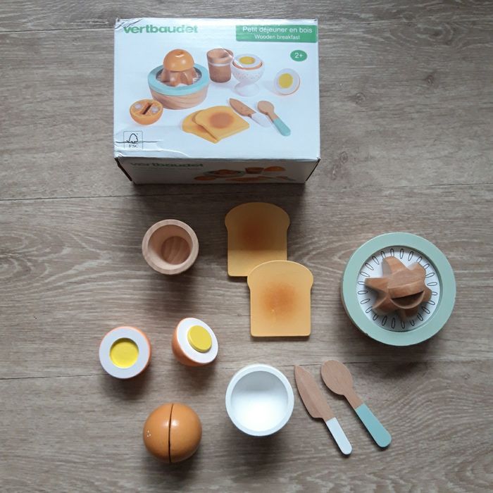 Jouet petit déjeuner en bois Vertbaudet