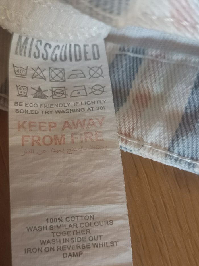 Short Miss Guided peu portée - photo numéro 4