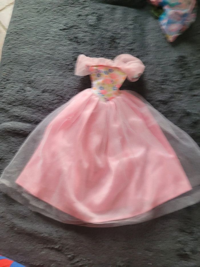 Robe barbie papillon