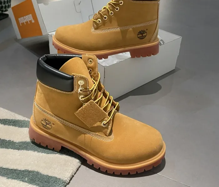 Timberland Premium 6Inch martin Boots taille 37 - photo numéro 4