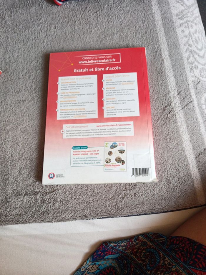 Livre d'histoire seconde - photo numéro 2