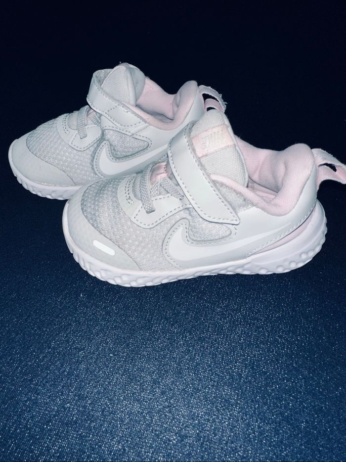 Basket Nike - 23.5 EUR - photo numéro 3