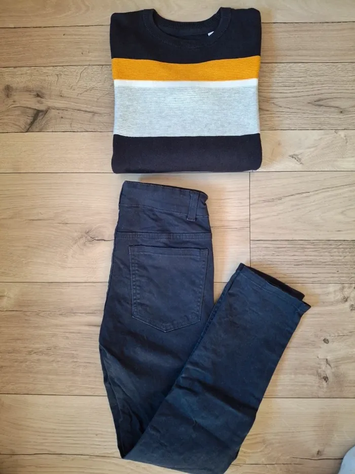 Pull et pantalon 10 ans - photo numéro 2