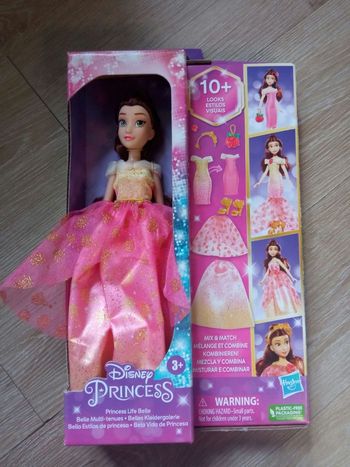 Poupée Disney Belle