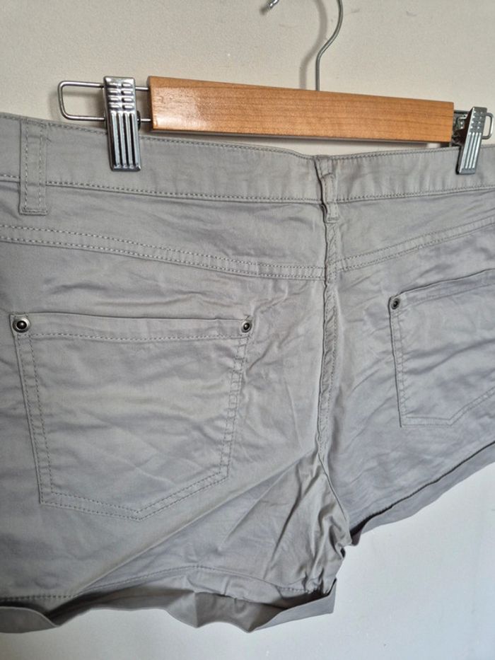 Short Akac Ecou taille 42 - photo numéro 6
