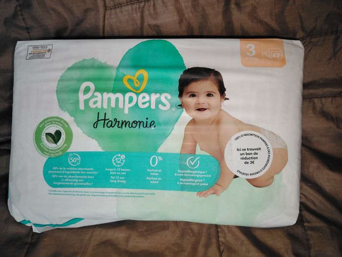 Couches Pampers harmonie taille 3