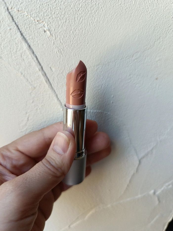 Rouge à lèvres - photo numéro 5