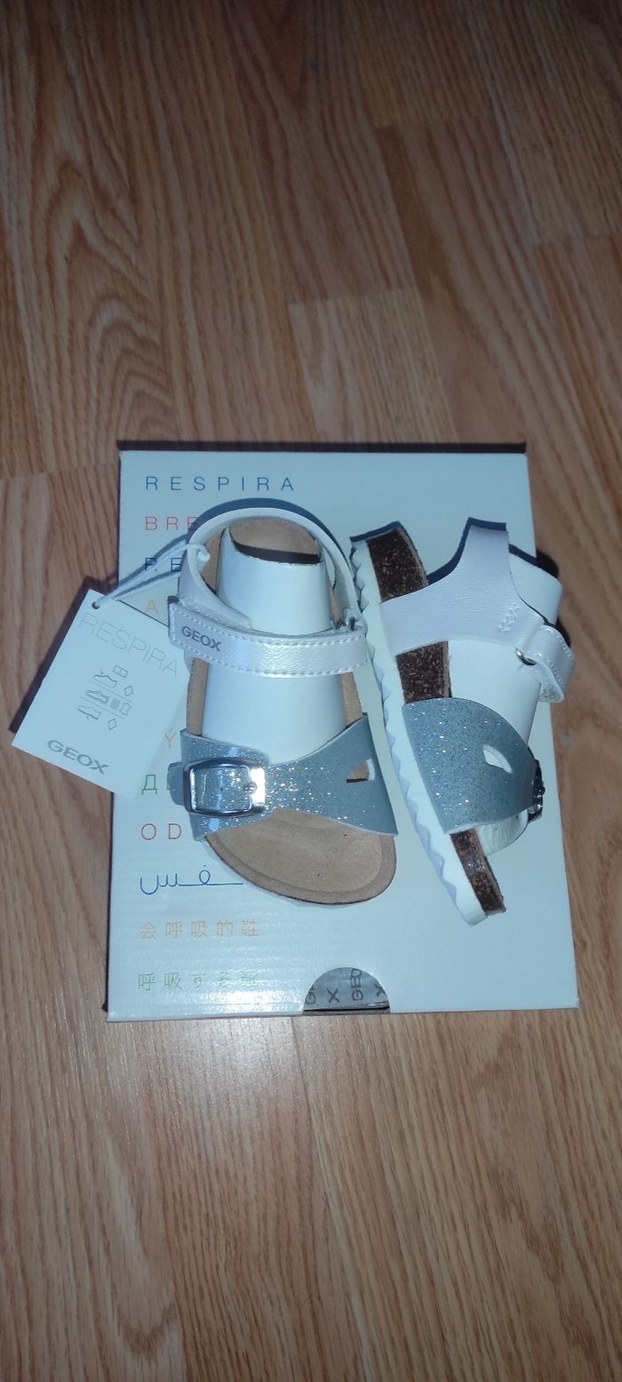 Sandale / chaussures été fille cuir geox taille 21 - photo numéro 3