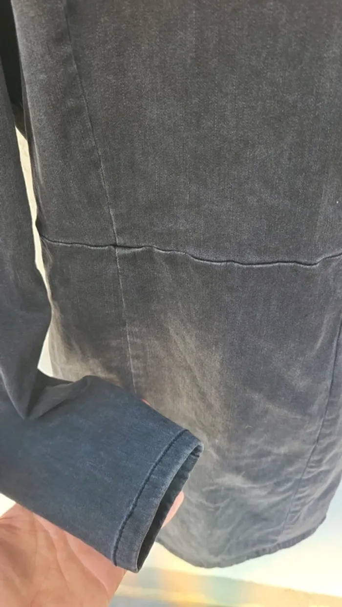 Robe en jean neuve - photo numéro 3