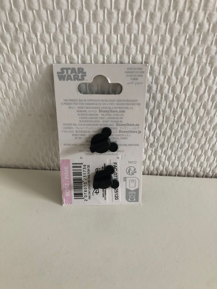 Pins star Wars neuf - photo numéro 2