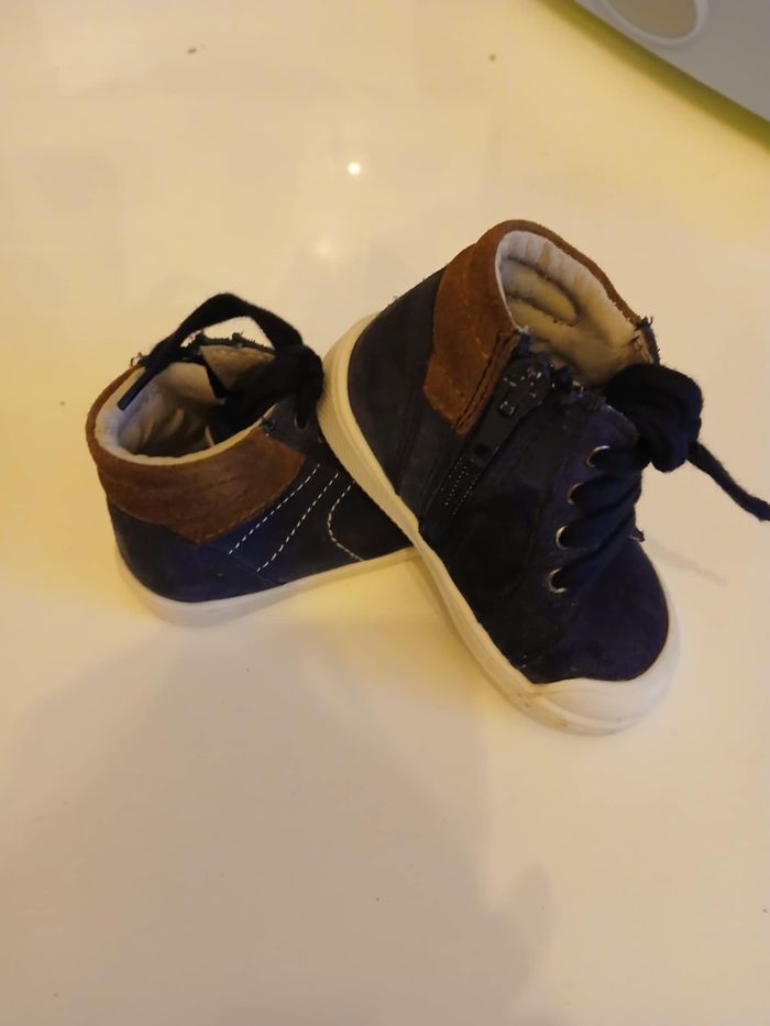 CHAUSSURE BEBE TAILLE 20 GEMO - photo numéro 2