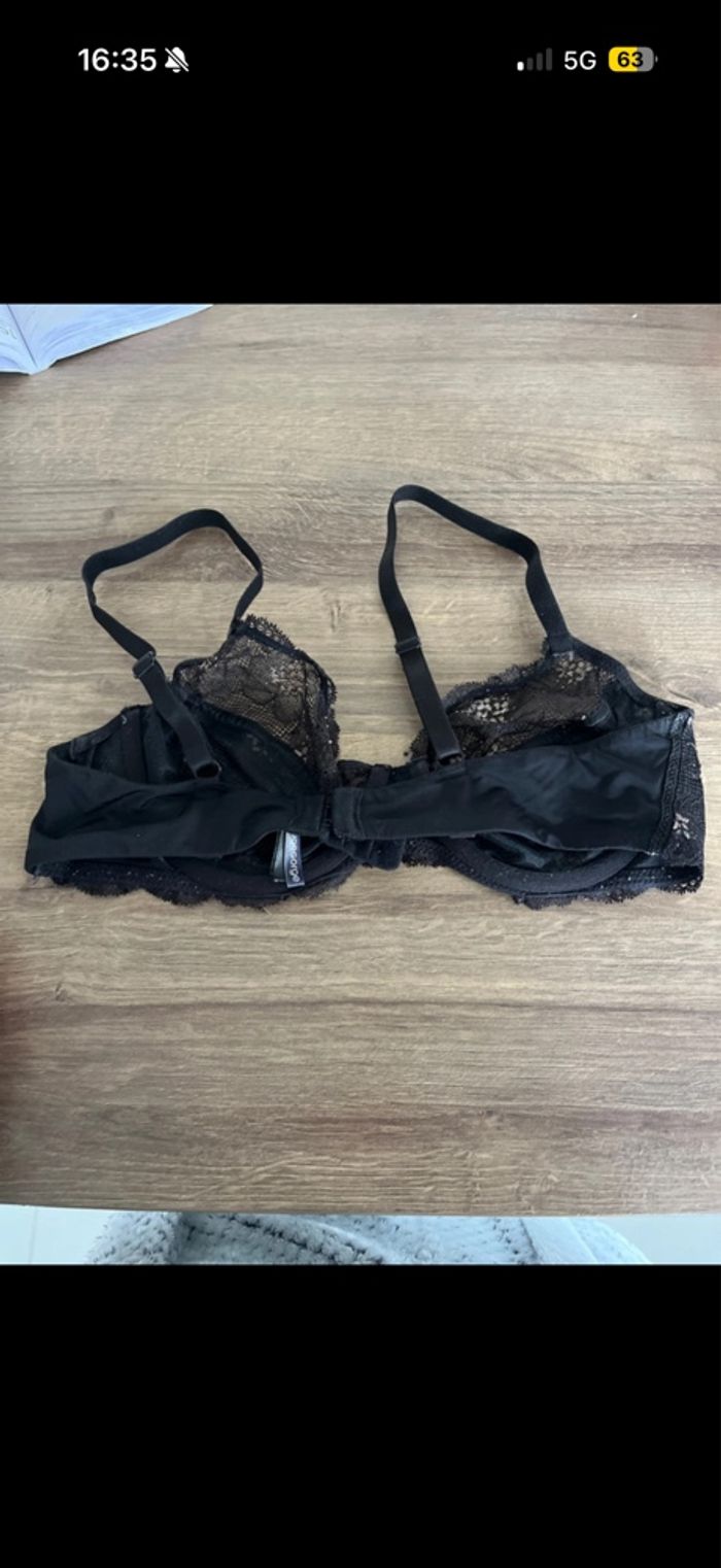 Soutien gorge - photo numéro 2