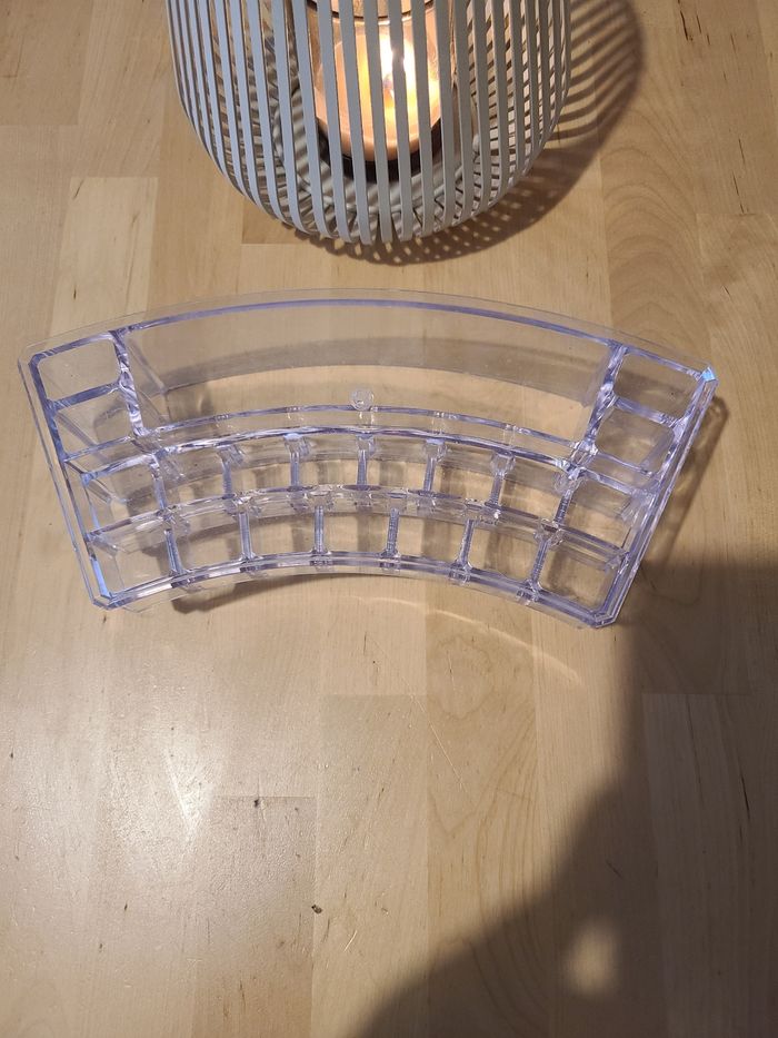 Présentoir à maquillage - photo numéro 3