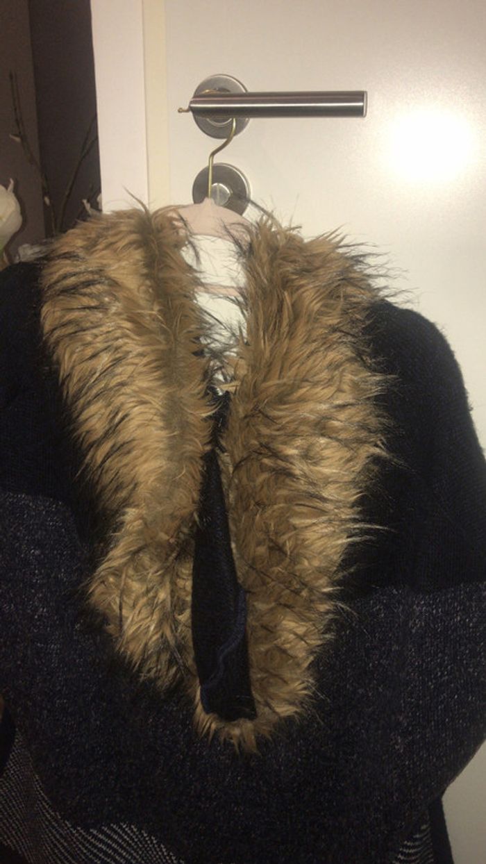 Poncho hiver avec capuche fourrure Grain de Malice - photo numéro 3
