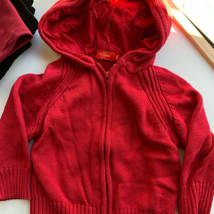 Lot 2 pantalons avec gilet rouge noir 18 mois - photo numéro 6