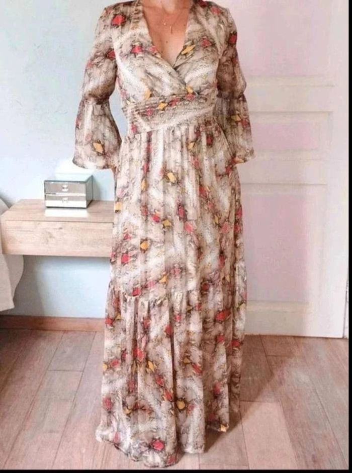 Robe longue  -  Made in  France  -  Motifs reptile  - Maëla  Paris  -  36  -  Parfait état - photo numéro 3